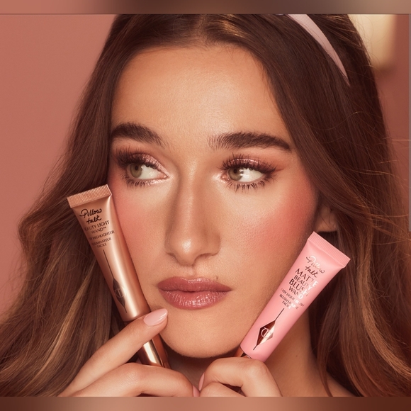 NWT Charlotte Tilbury Pillow Talk Iconic Blush and Glow Kit Mini/Travel Wands - Picture 8 of 15